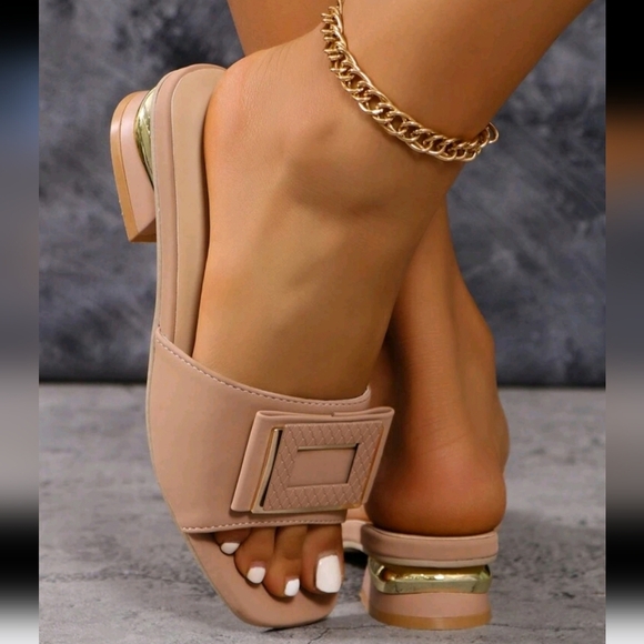 Women's Peep Toe Square Buckle Solid Color Sandals,Vacation Style,Low Block Heel - Picture 3 of 5